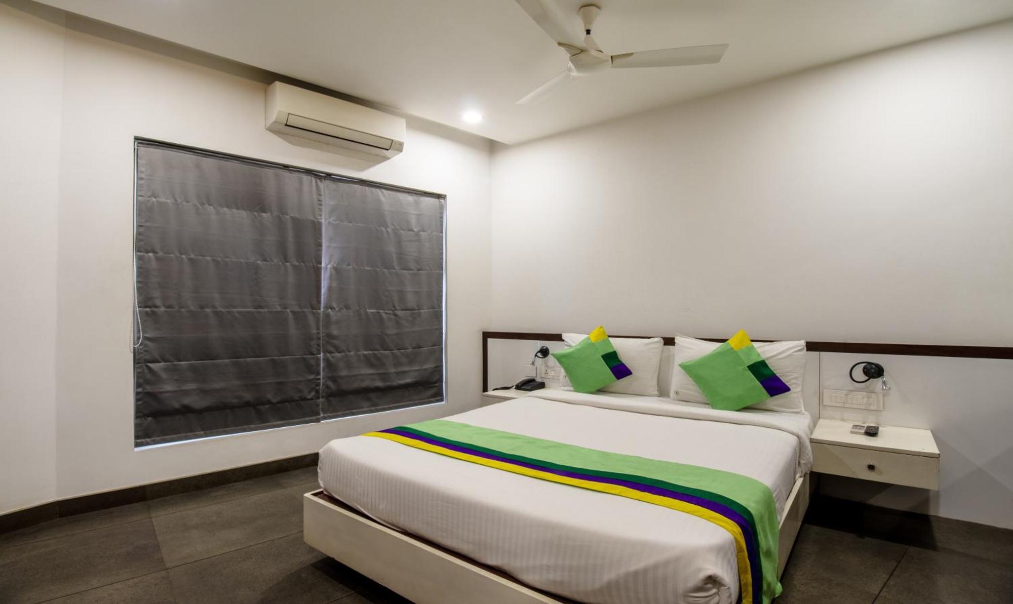 Hotel Treebo Brahma, Wayanad Sultan Bathery Exterior foto